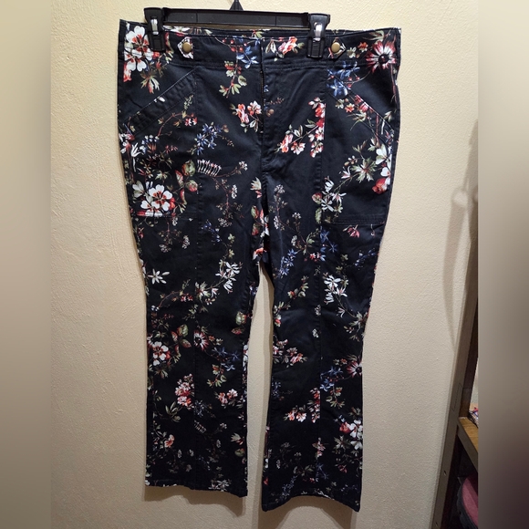 Anthropologie Pilcro The Demilune Boot Floral Print Size 32 - Picture 3 of 7